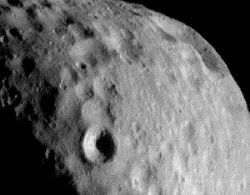 Астероид эрос (фото космического зонда NEAR)