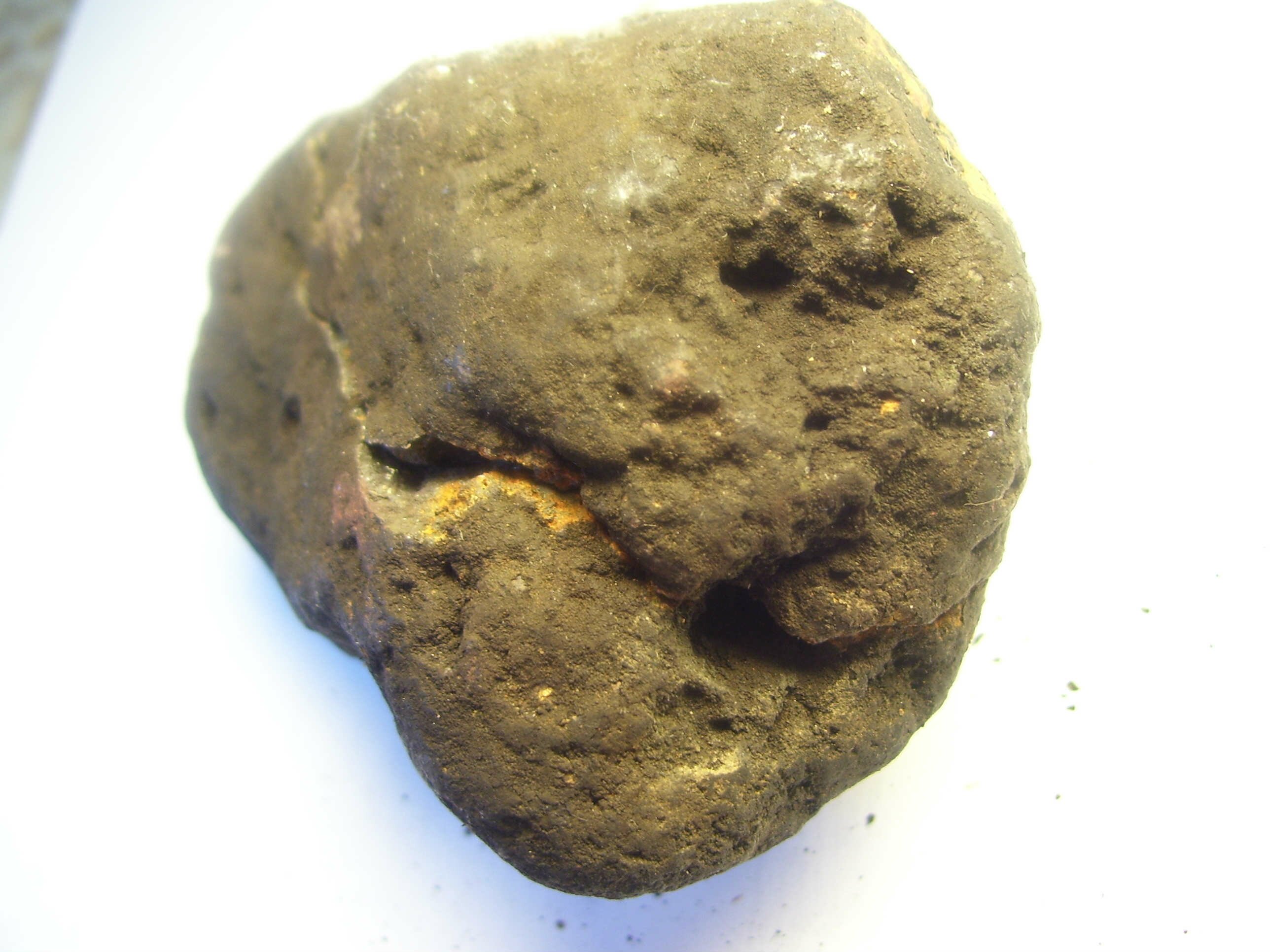 1. Метеорит в виде картофелины